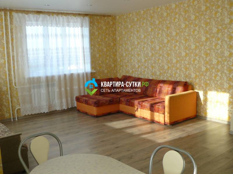 Снять 1-комнатную квартиру посуточно. Ульяновск, Федерации 130А